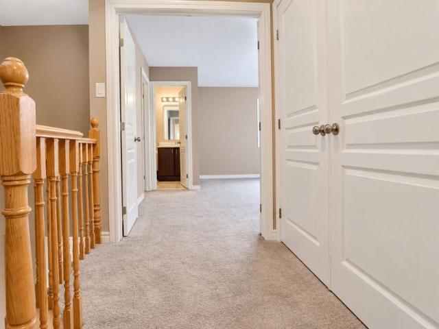 Townhouse for rent in Bridlewood, Ottawa