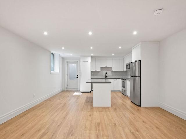 Apartment for rent in Woburn, Ontario