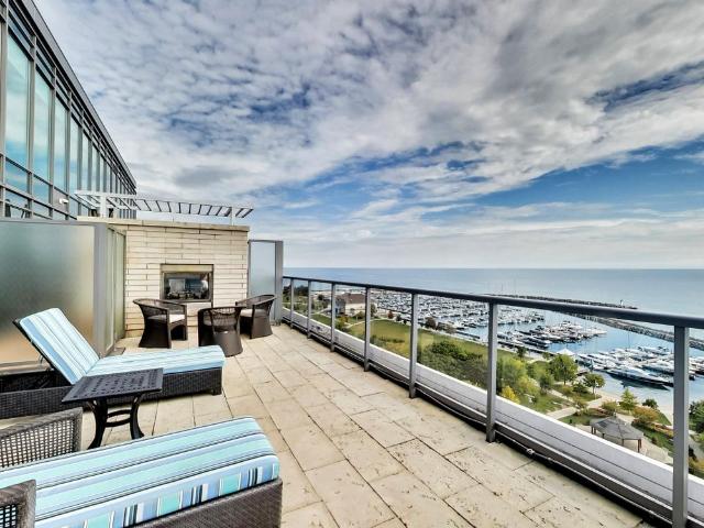 Apartment for rent in Bronte Village, Oakville