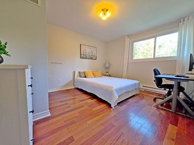 House for rent in Sutton, Golden Horseshoe