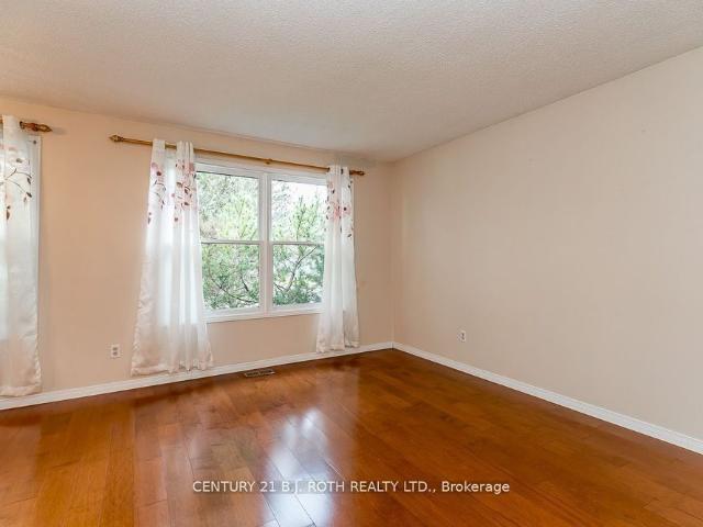 House for rent in Barrie, Central Ontario