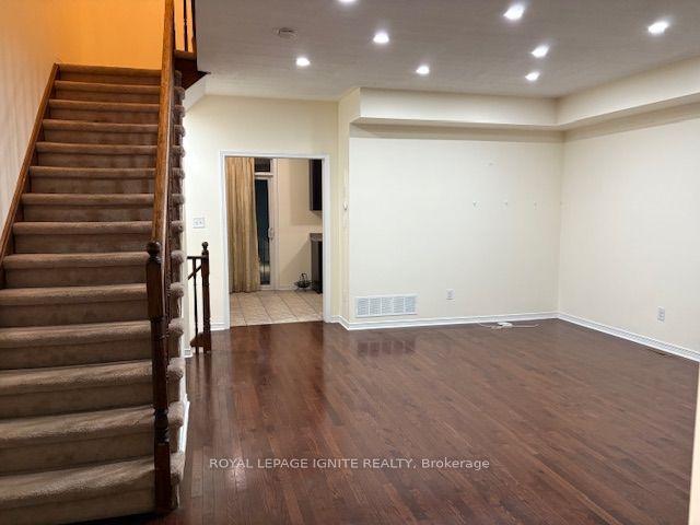 Townhouse for rent in Scarborough—Guildwood, Toronto