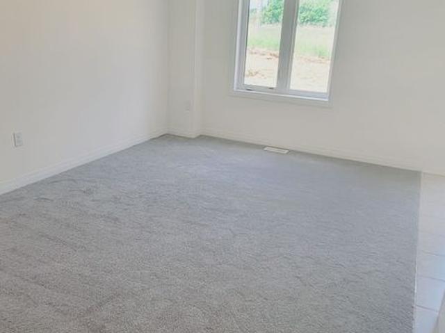 Townhouse for rent in County Of Brant, Ontario