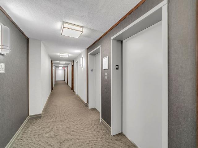 Apartment for rent in Richmond Hill, Golden Horseshoe