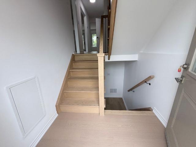 Apartment for rent in Richmond Hill, Golden Horseshoe