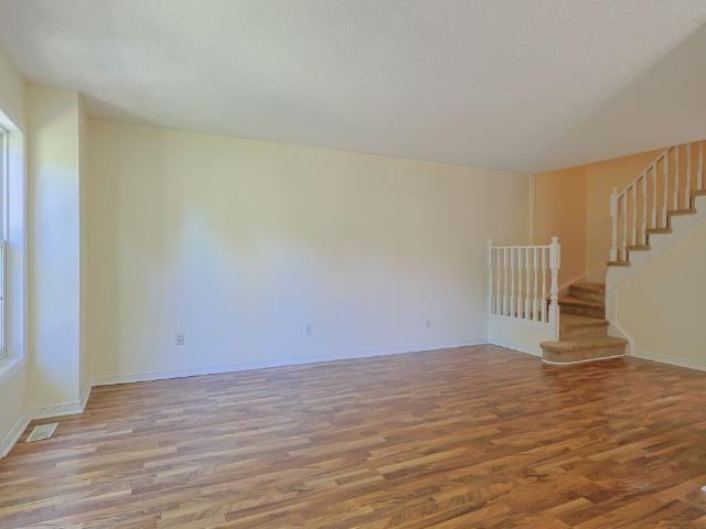 House for rent in St. Catharines, Golden Horseshoe