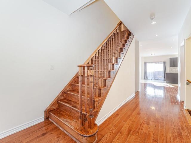 Townhouse for rent in Georgina, Ontario