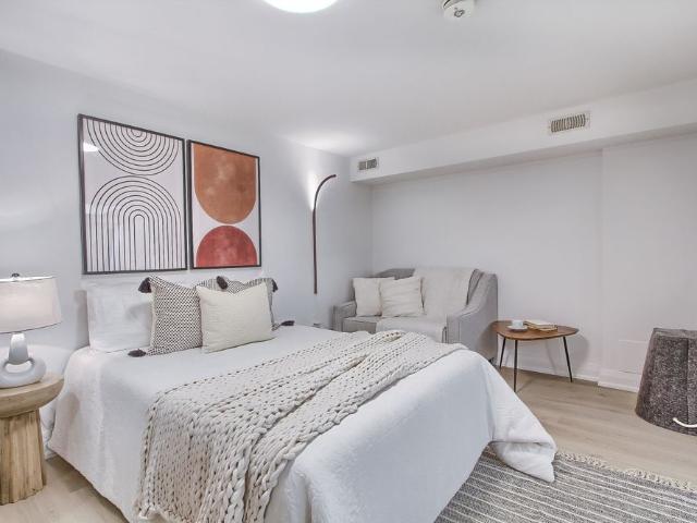 Apartment for rent in Woburn, Ontario