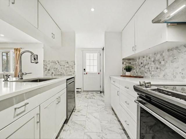 Apartment for rent in River, Ottawa