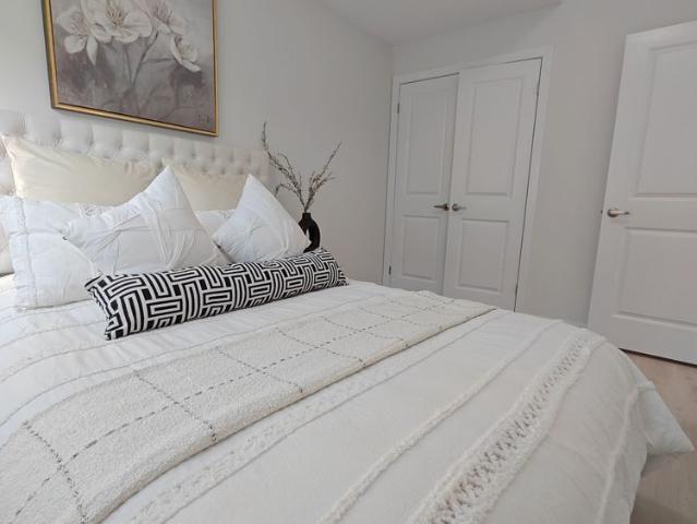 Townhouse for rent in Arva, Ontario