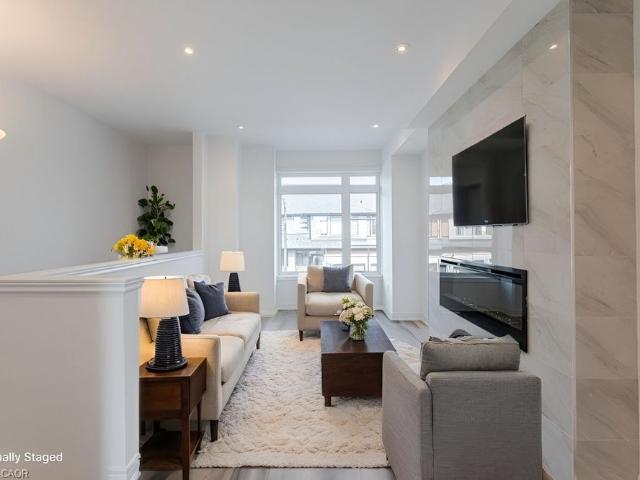 Townhouse for rent in County Of Brant, Ontario