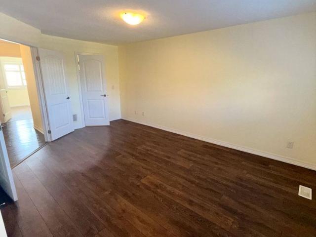 Townhouse for rent in Milton, Ontario
