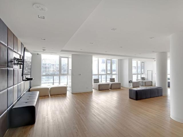 Apartment for rent in Toronto Centre, Toronto