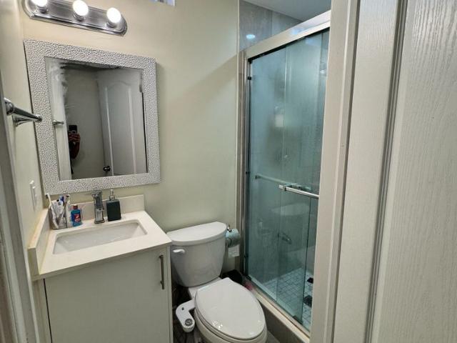 Apartment for rent in Georgina, Ontario