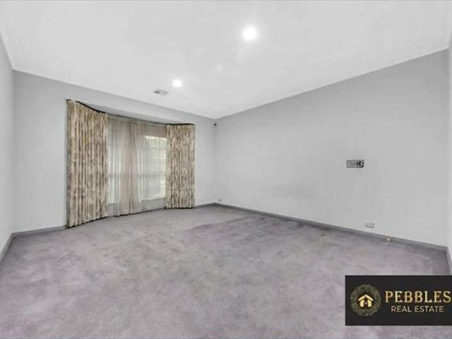 House for rent in The Grange, Melbourne
