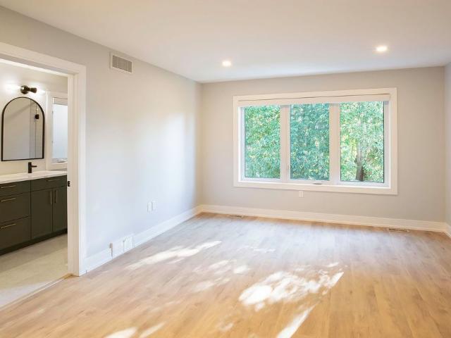 Townhouse for rent in Arva, Ontario