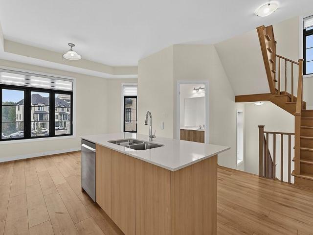 Townhouse for rent in Vaughan, Golden Horseshoe