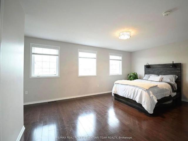 Room for rent in Innisfil, Central Ontario