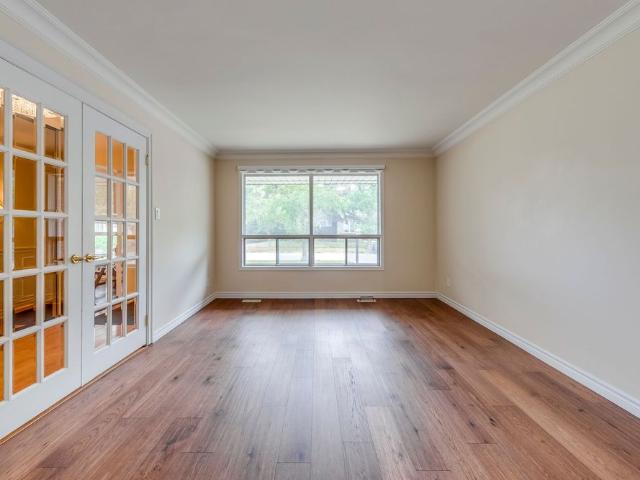 House for rent in Oakville, Ontario