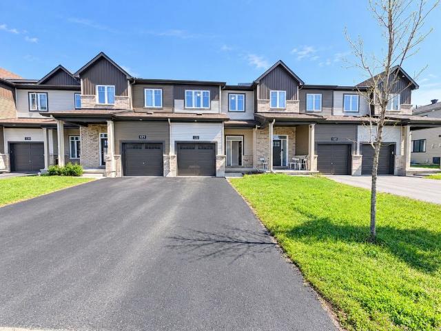 Townhouse for rent in Mulhurst Bay, Ontario