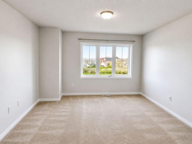 Townhouse for rent in Georgina, Ontario