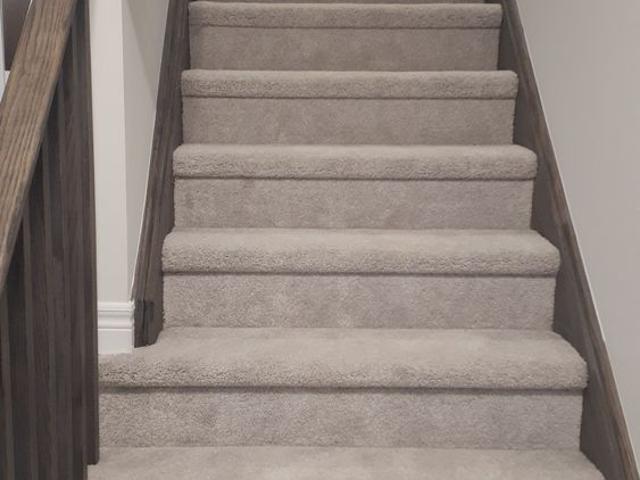 Townhouse for rent in Ancaster, Ontario