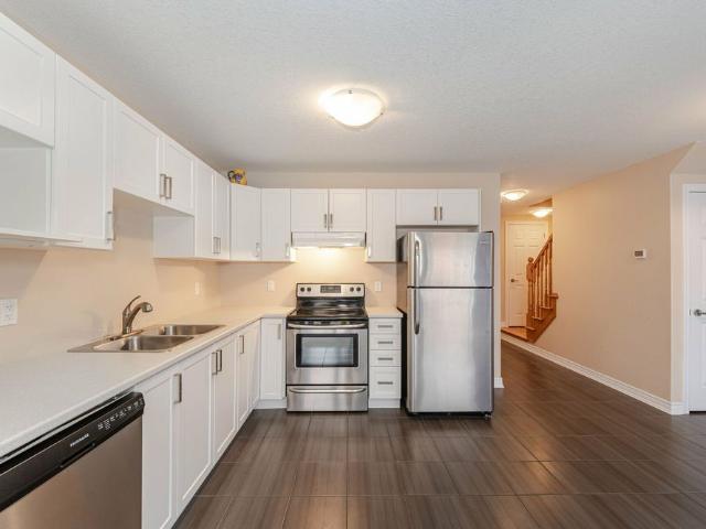 Townhouse for rent in Orangeville, Central Ontario