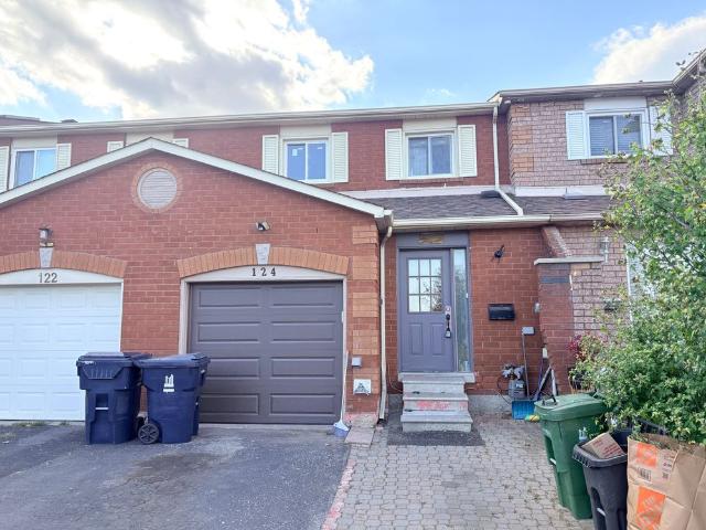 Townhouse for rent in Scarborough North, Toronto