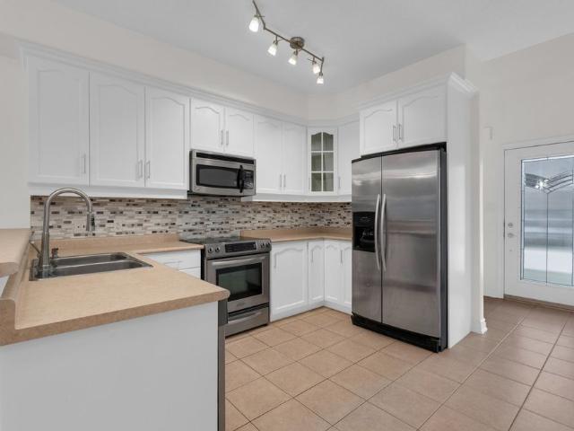 Townhouse for rent in Barrie, Central Ontario