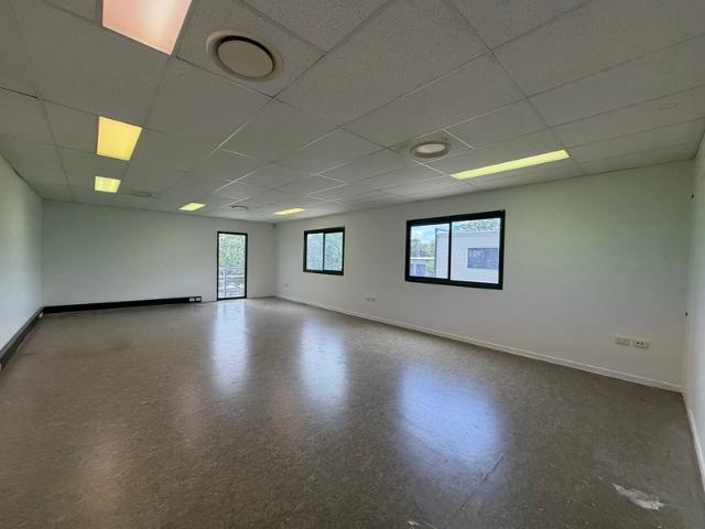 Office for rent in Toombul, Queensland