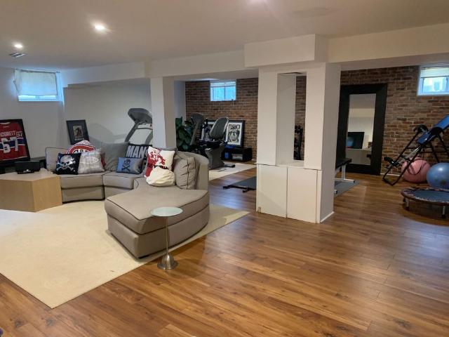 House for rent in Lorne Park, Mississauga