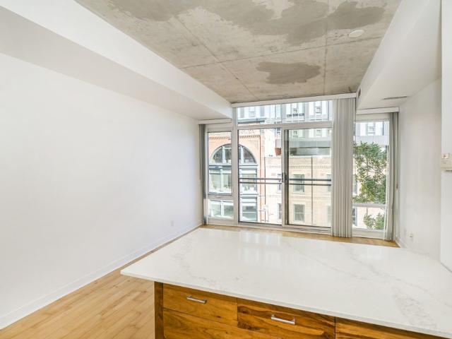 Apartment for rent in Toronto Centre, Toronto