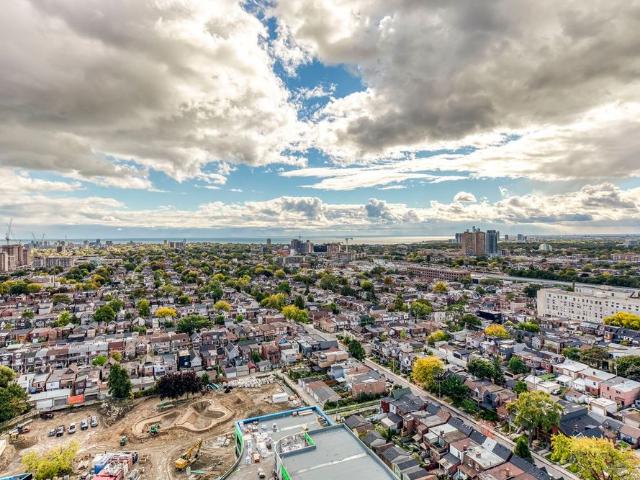 Apartment for rent in Davenport, Toronto