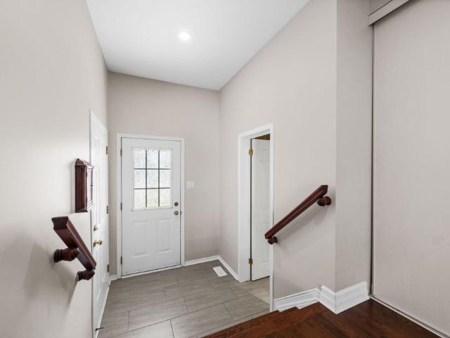 Townhouse for rent in Mulhurst Bay, Ontario