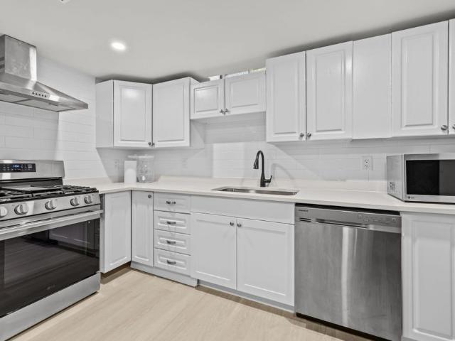 Apartment for rent in Mulhurst Bay, Ontario