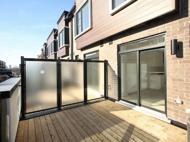 Townhouse for rent in Scarborough Centre, Toronto