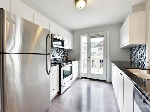 Townhouse for rent in Stittsville, Ottawa