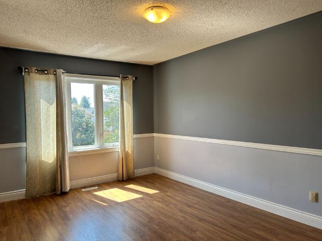 Townhouse for rent in Durham, Ontario