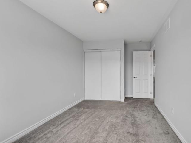 Townhouse for rent in Mulhurst Bay, Ontario