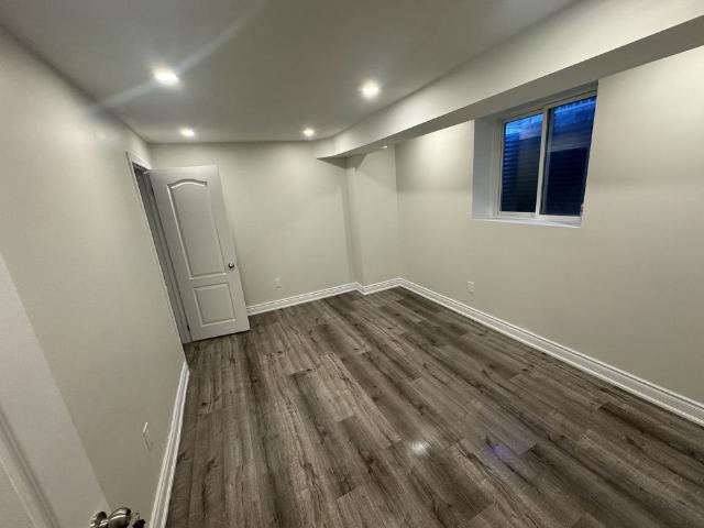 Apartment for rent in Mayfield West, Caledon