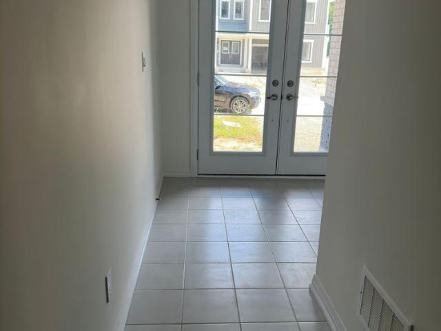 Townhouse for rent in Caledonia, Ontario