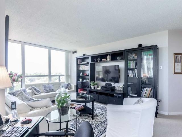 Apartment for rent in Bramalea, Brampton