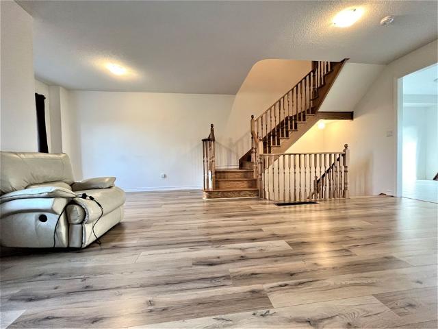 Townhouse for rent in Georgina, Ontario