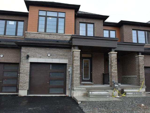 Townhouse for rent in Niagara, Ontario