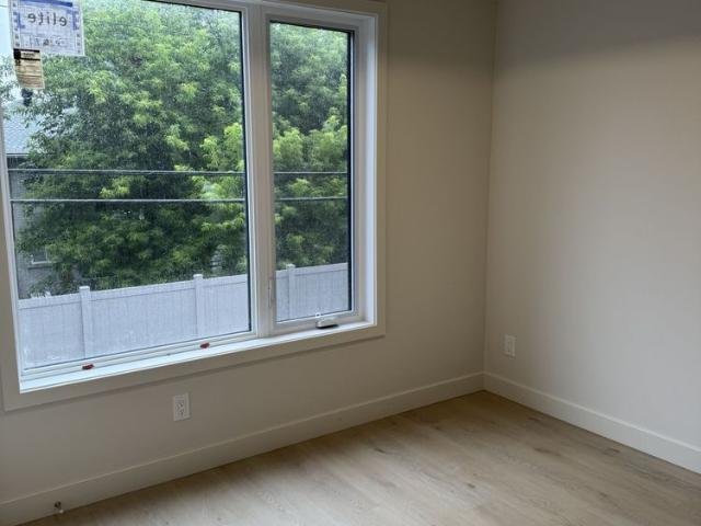 Apartment for rent in Mulhurst Bay, Ontario