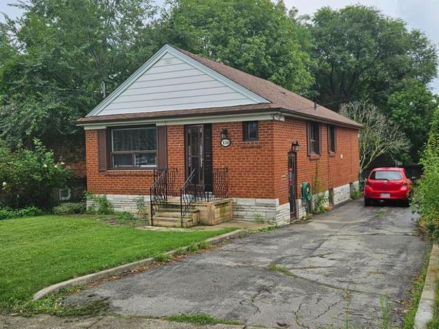 House for rent in Oakville, Golden Horseshoe