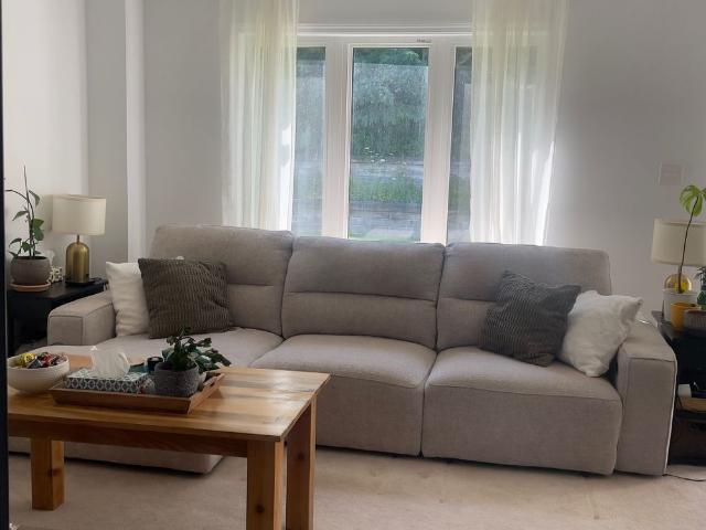 Townhouse for rent in Barrie, Central Ontario