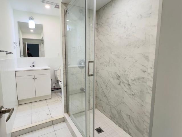 Apartment for rent in York, Ontario