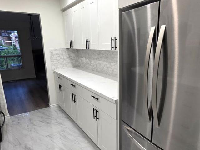 Townhouse for rent in Oakville, Ontario