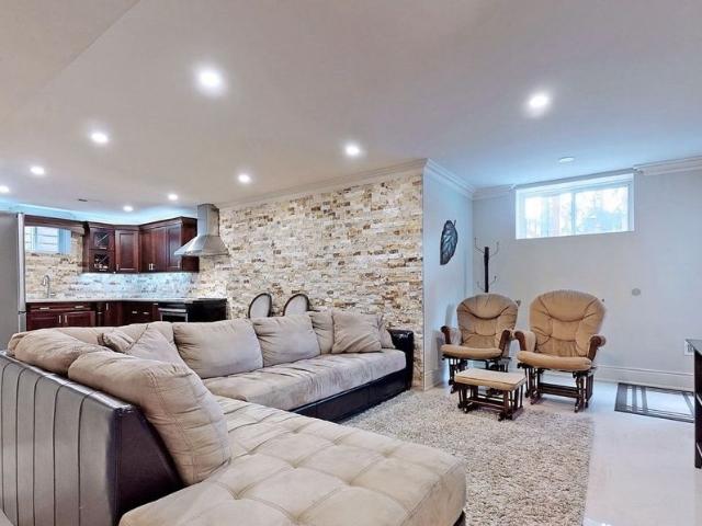 Apartment for rent in Eastdale, Oshawa